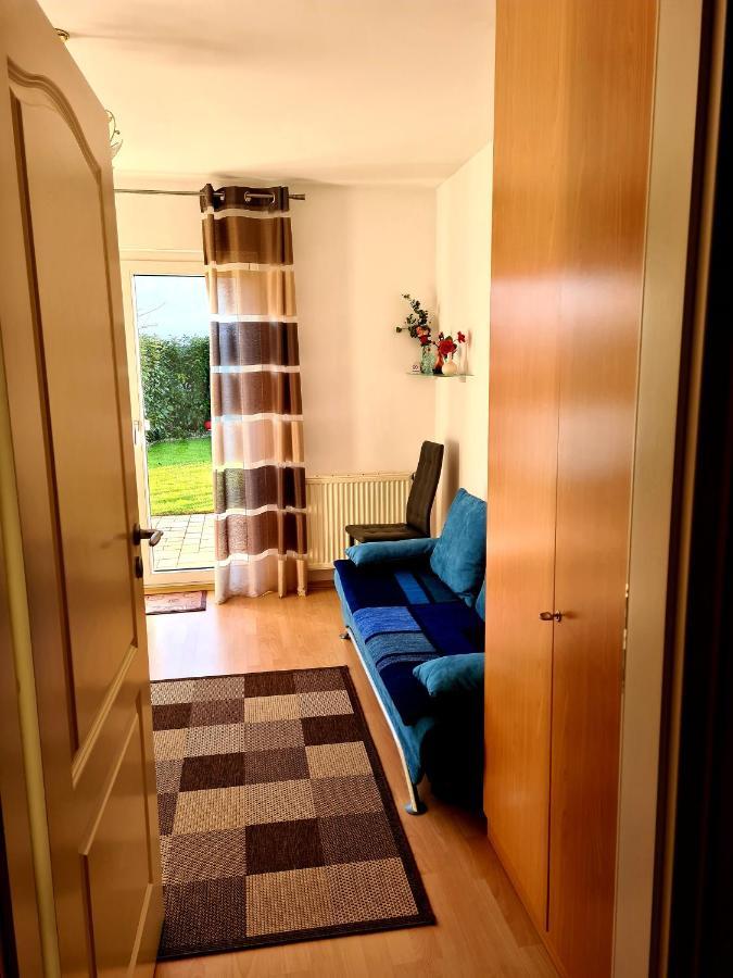 Evi'S Apartment Регенсбург Екстериор снимка